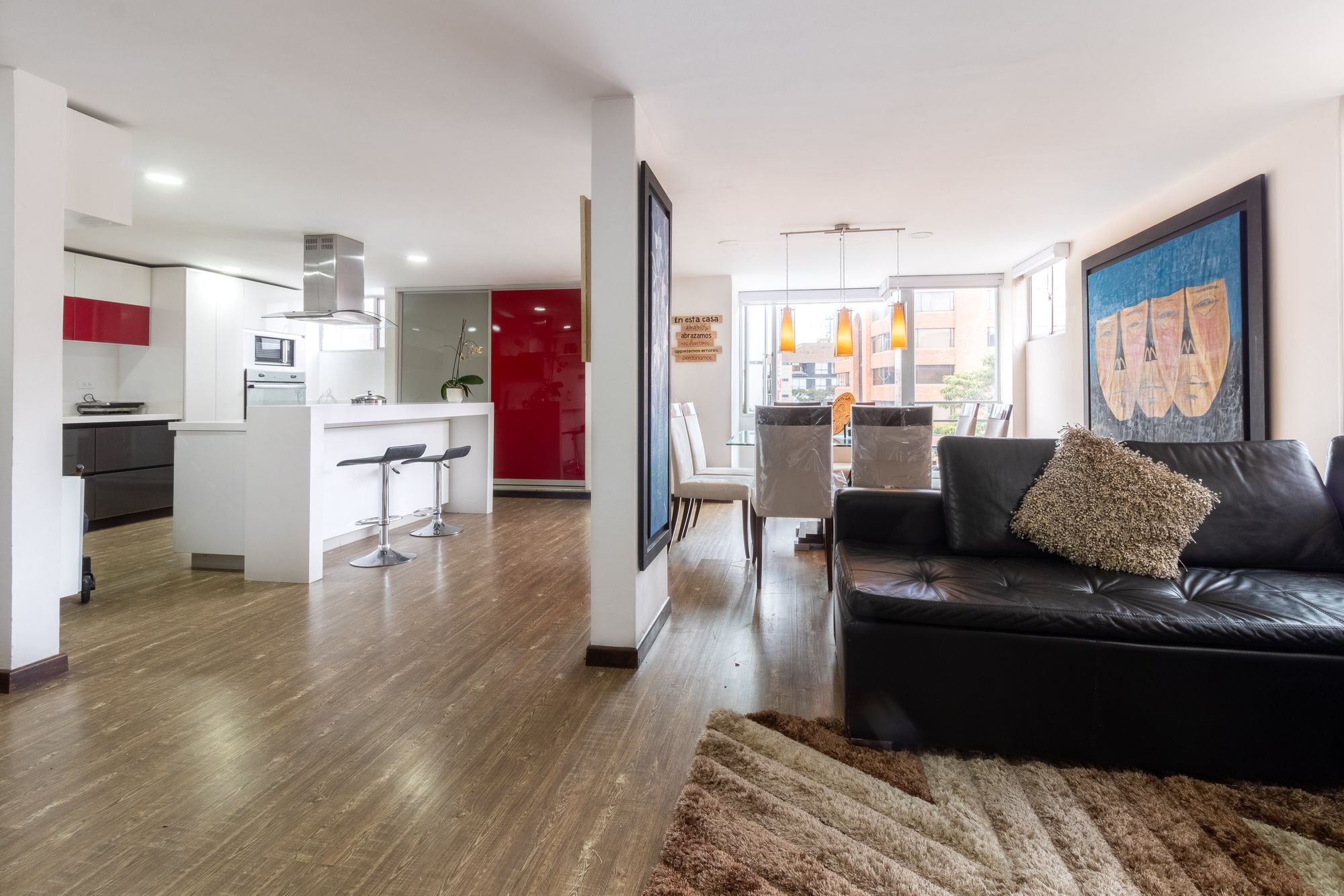 Apartamento en venta en Santa Barbara Central, Bogotá - 3 Habitaciones