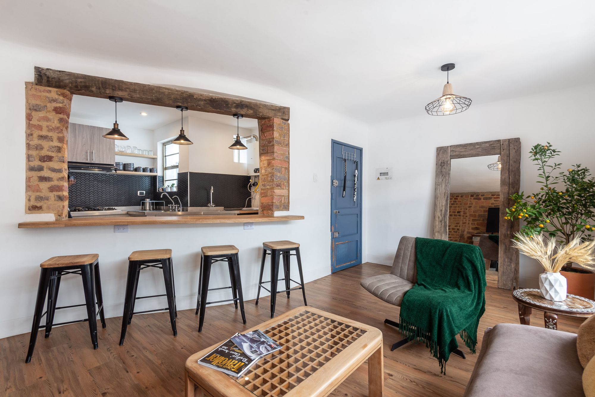 Apartamento en arriendo en Centro, Bogotá - 2 Habitaciones, 72m2