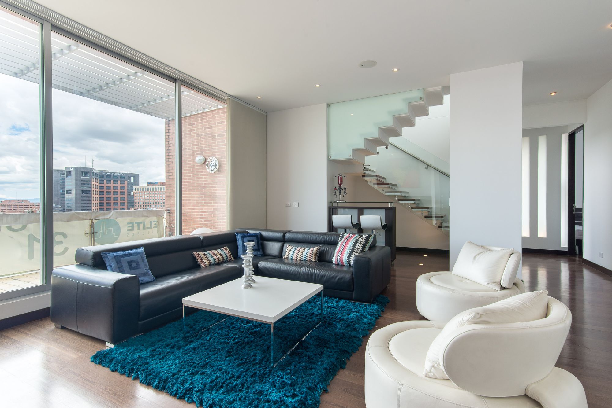 Apartment for sale or for rent in Chapinero, Bogotá 4 Bedrooms, 230m2