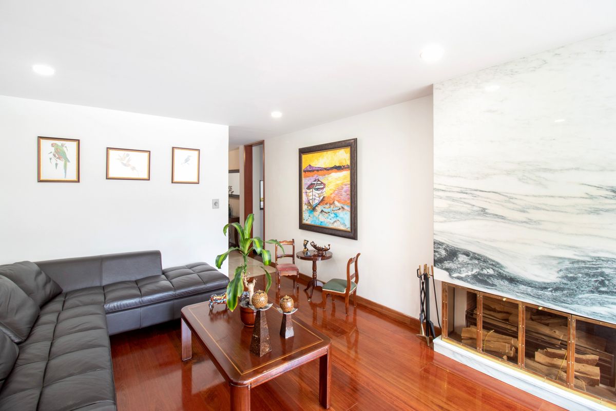 Apartamento en venta en Santa Barbara Central, Bogotá 3 Habitaciones