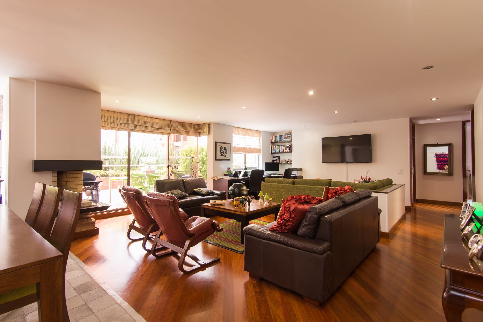 Apartamento en venta en La Carolina, Bogotá - 3 Habitaciones, 150m2