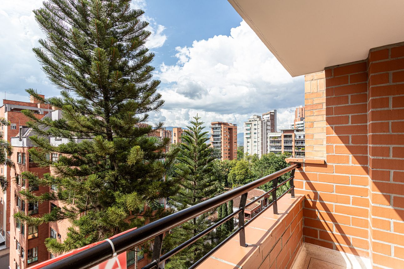 Apartment for sale or for rent in Zúñiga, Envigado 3 Bedrooms, 152m2