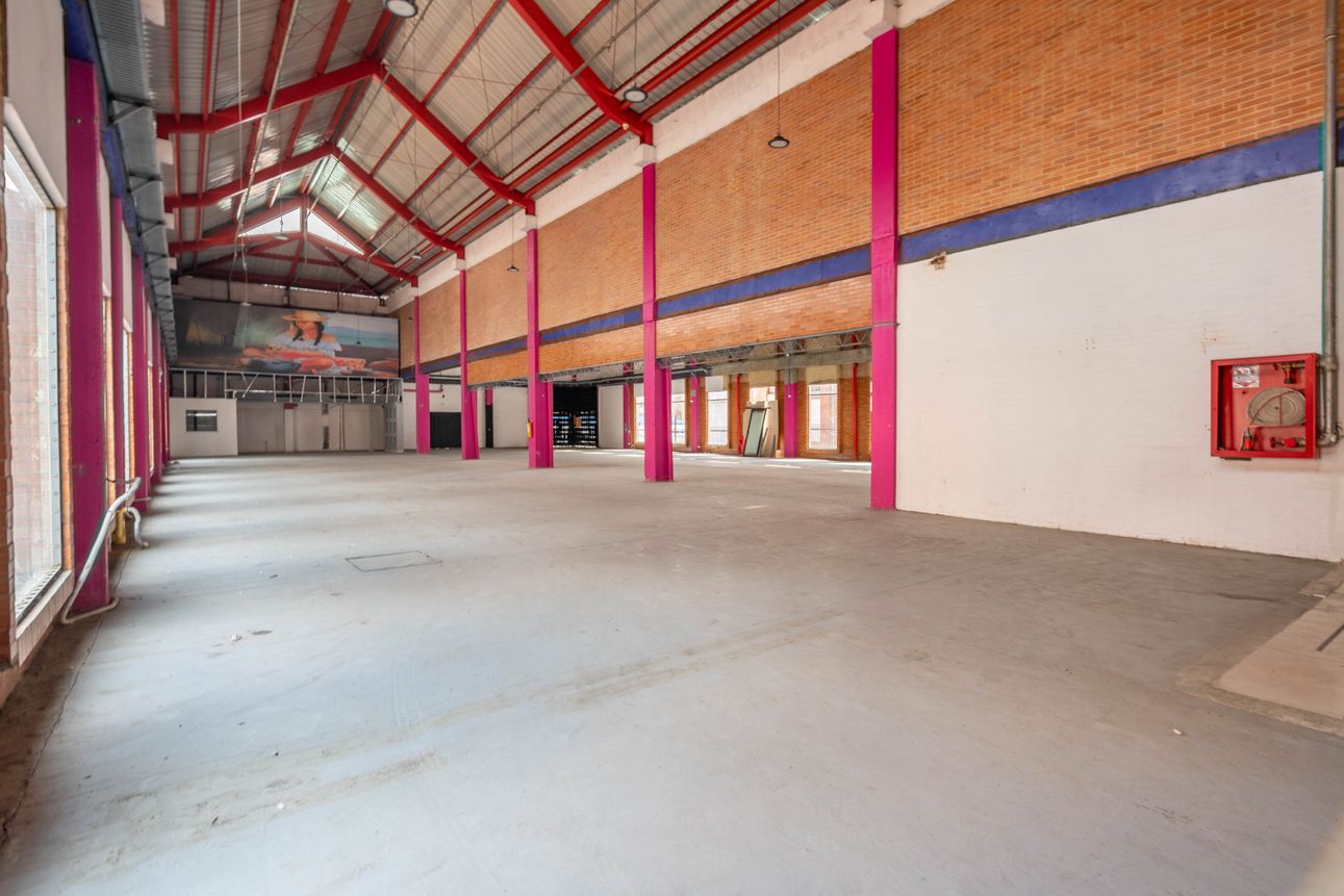 Bodega en Venta o Arriendo en Cajicá, zona urbana, Cajicá, 1070m2 - PADS