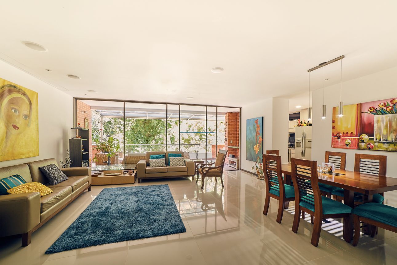 Apartment for sale in El Poblado, Medellín 2 Bedrooms, 188m2