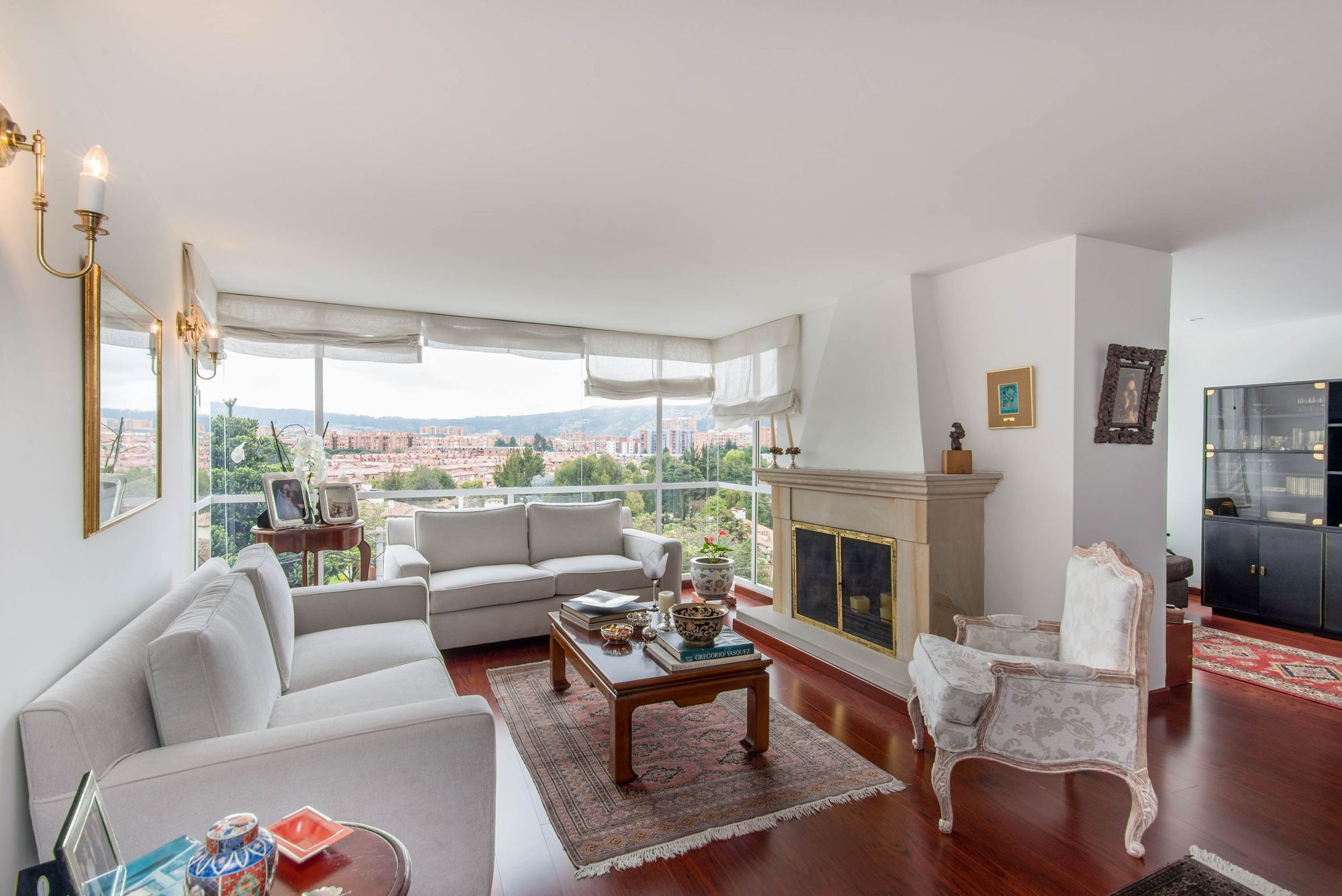 Apartamento en venta en Gratamira, Bogotá 3 Habitaciones, 197m2