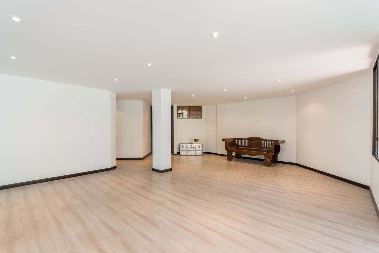 apartamento-en-venta-en-chic-navarra-bogot-2-habitaciones-120m2